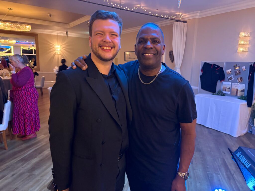 Hari Harmonies - Professional Saxophonist for Hire